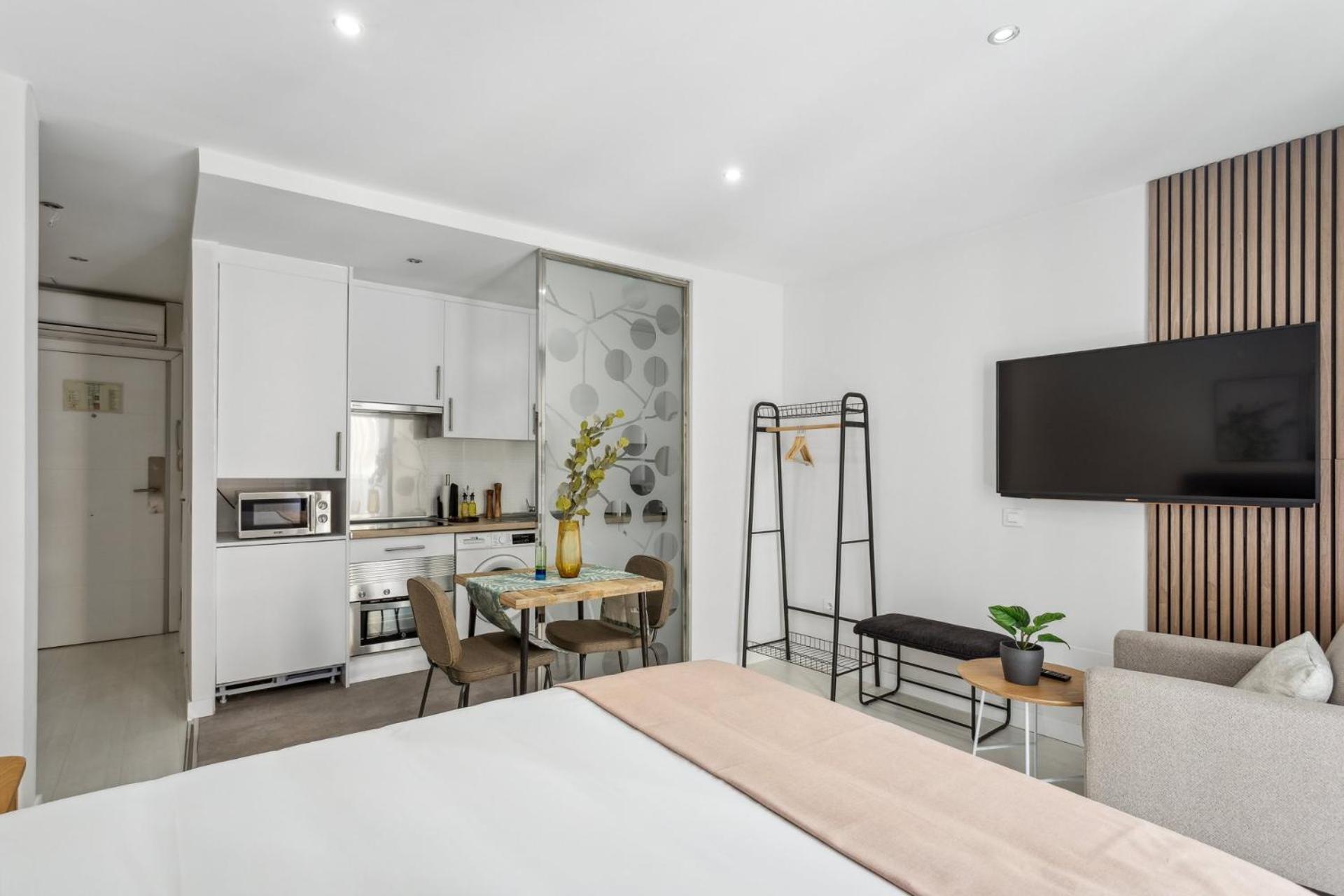 Limehome Madrid Calle De La Paloma Kültér fotó